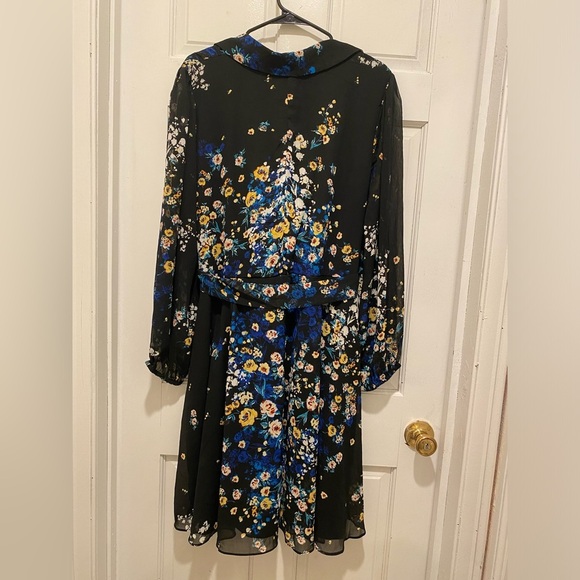 DKNY Yellow and Blue Long Sleeve Bishop Sundress - Picture 5 of 8